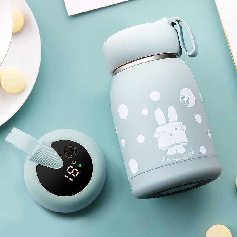 Children's intelligent thermos cup