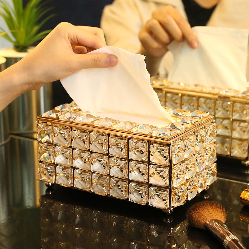 Lux Tissue Box